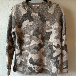 Athleta camo wool blend sweater size small